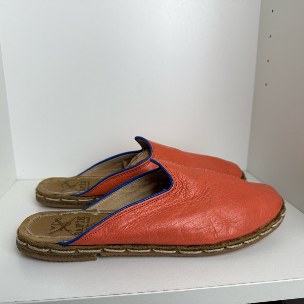 🚫SOLD🚫RAFIK - Handmade Coral Leather Slip-On Slides - Size 39